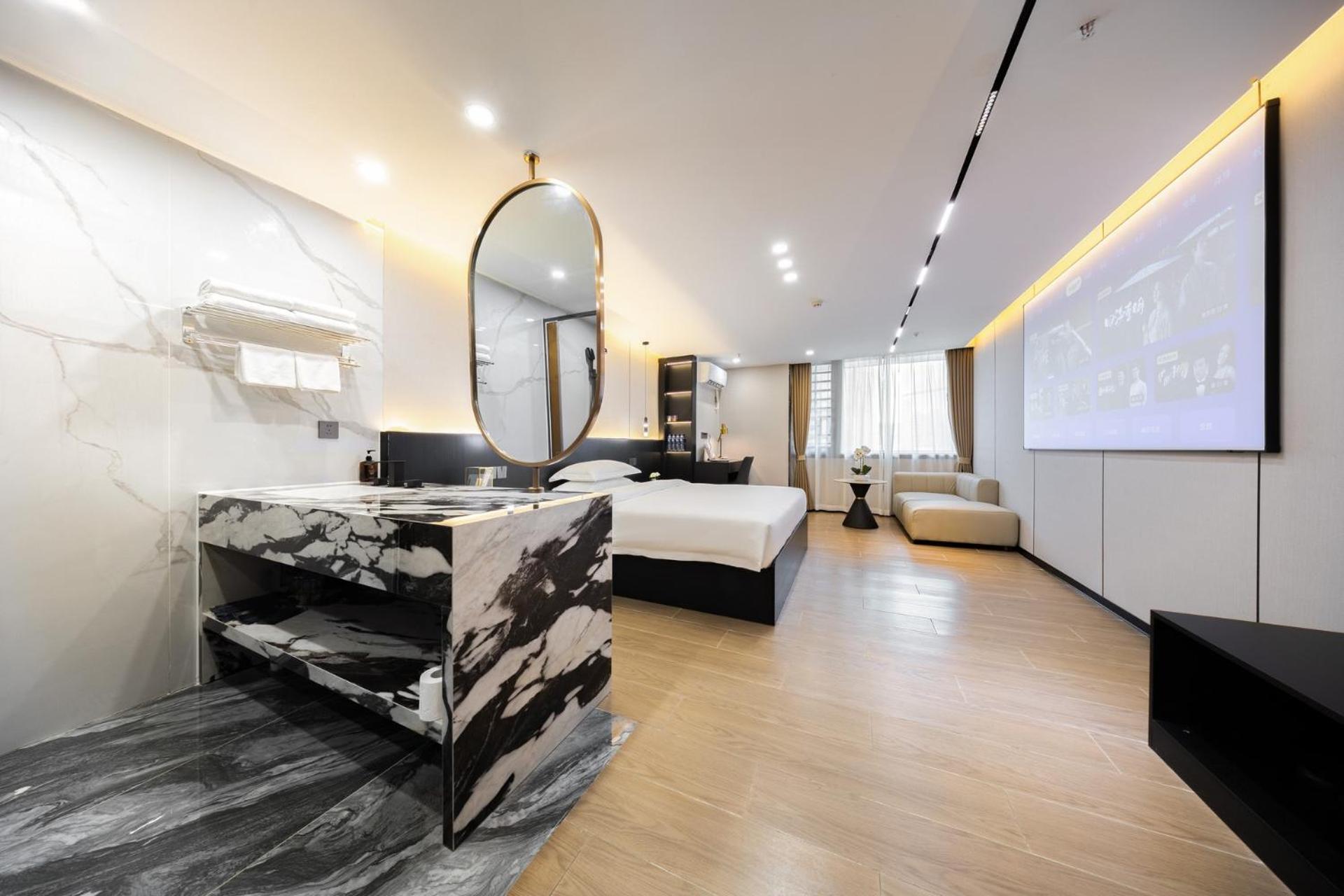 Yun Jin City View Hotel - Guangzhou Taikoo Hui Zhujiang New Town Tianhe Sports Center المظهر الخارجي الصورة