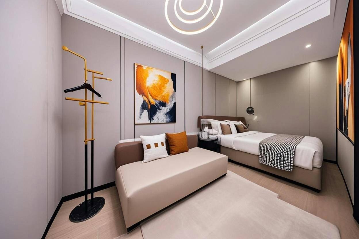 Yun Jin City View Hotel - Guangzhou Taikoo Hui Zhujiang New Town Tianhe Sports Center المظهر الخارجي الصورة