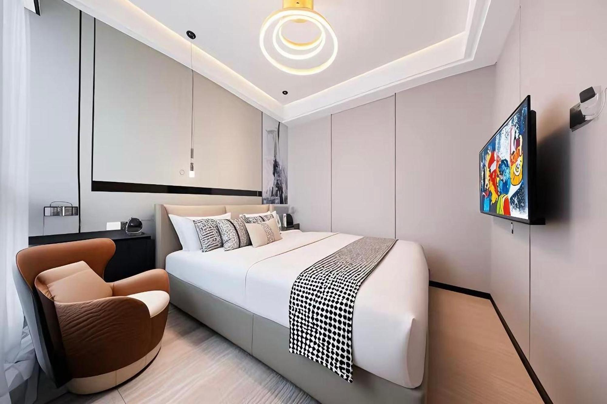 Yun Jin City View Hotel - Guangzhou Taikoo Hui Zhujiang New Town Tianhe Sports Center المظهر الخارجي الصورة